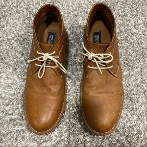 Kenneth Cole Reaction Chukka Boots